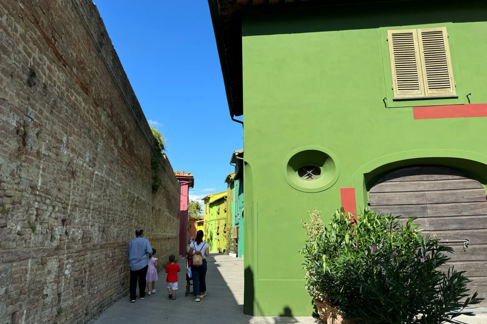 Ghizzano: cosa vedere nel borgo colorato vicino a Peccioli