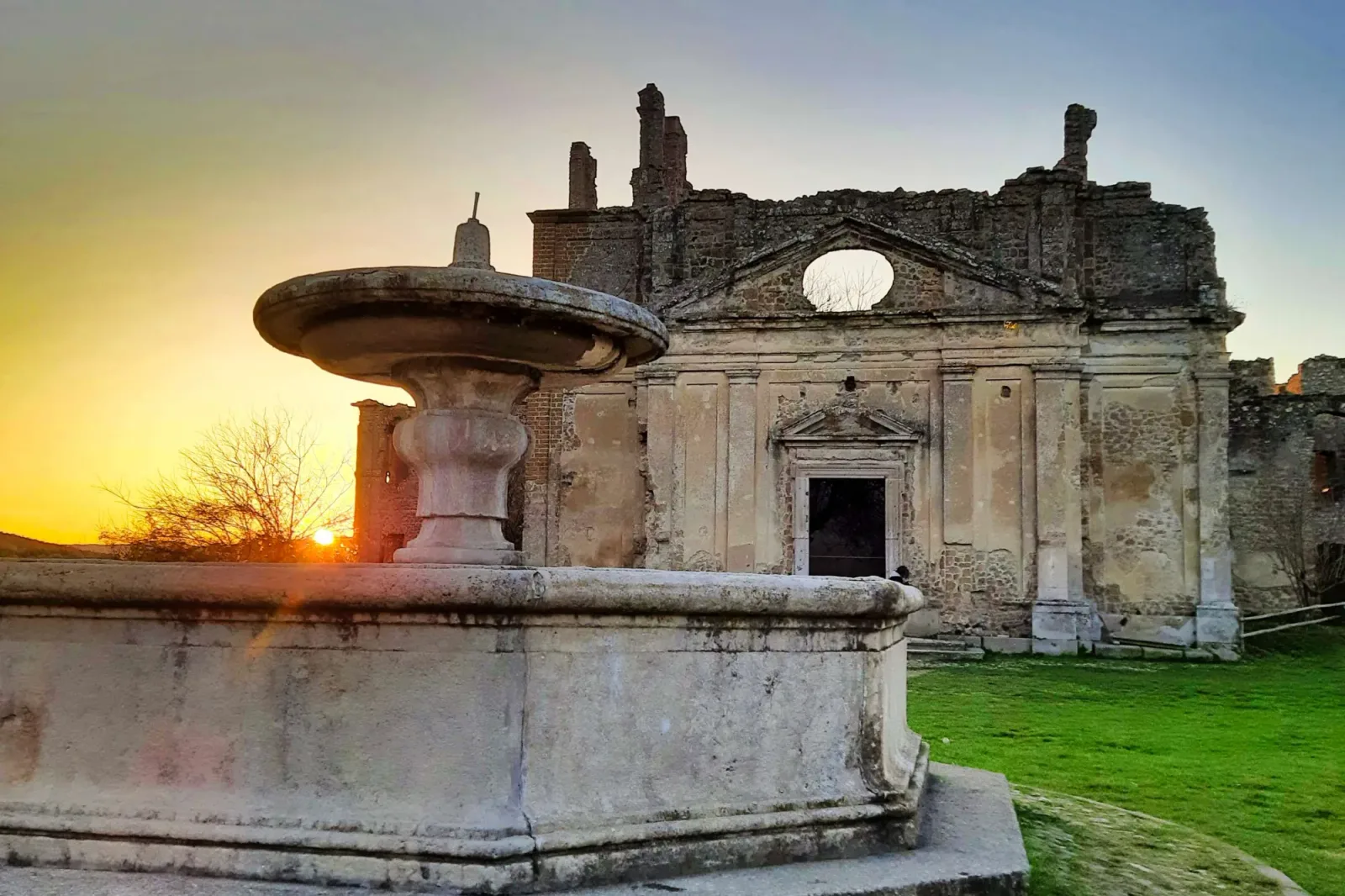 Un borgo fantasma da visitare nel Lazio: l'Antica Monterano